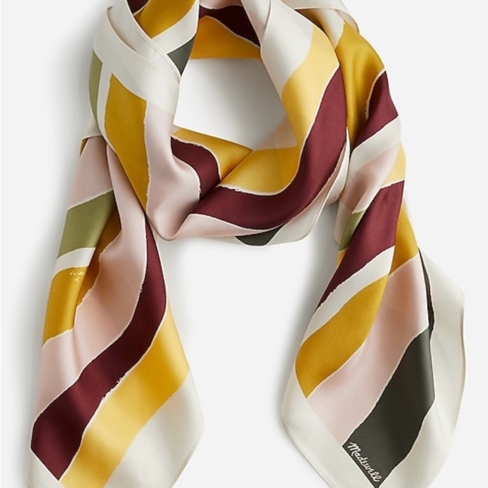 NWT *Madewell* Silk Oversized Bandana Scarf in Golden Honey